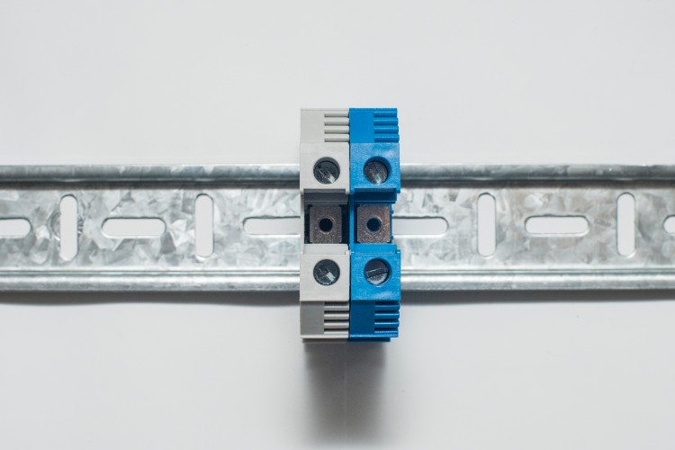 Bornes de conexión de paso con contactos a tornillos Modelo CDU 16 (Imagen 3)