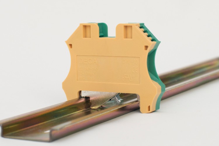 Bornes de conexión a tierra con pie metálico y contactos a tornillos Modelo CPE 10 (Imagen 5)